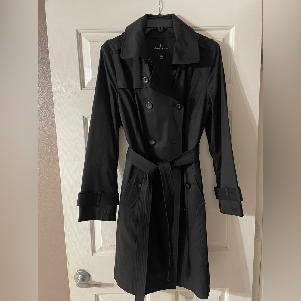 Like new London Fog coat with hood